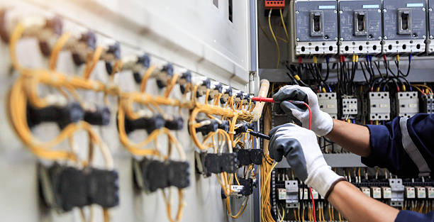 Professional Electrician technician working in Wyandanch, NY